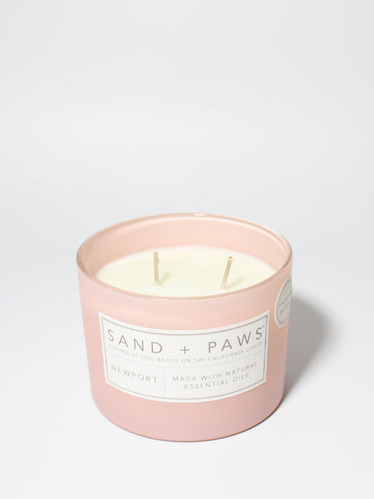 Cozy Sand + Paws Newport 12 oz scented candle