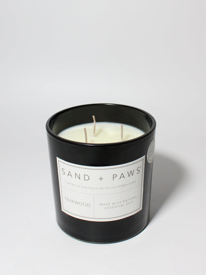 Cozy Sand + Paws Teakwood 21 oz scented candle