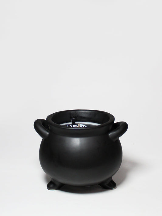 Cozy Witches Brew 14 oz scented candle