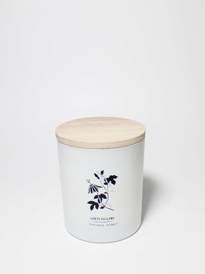 Cozy White Flowers Natural Home 11.5 oz scented candle