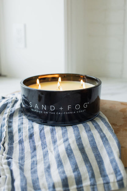 Cozy Teakwood 34 oz scented candle