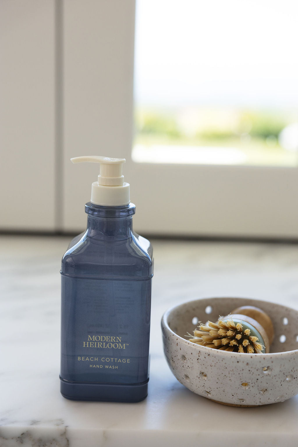 Nourishing Beach Cottage Modern Heirloom 15.2 oz Liquid Hand Soap